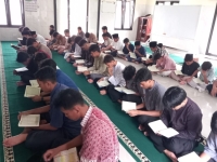 SMP Boarding School Putra Harapan Gelar Kegiatan Tadarus dan Tahsin Bersama
