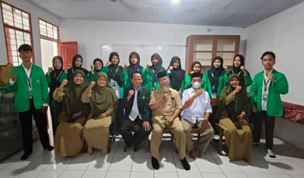 Mahasiswa UIN Saizu Purwokerto Laksanakan PPL di SMP Boarding School Putra Harapan